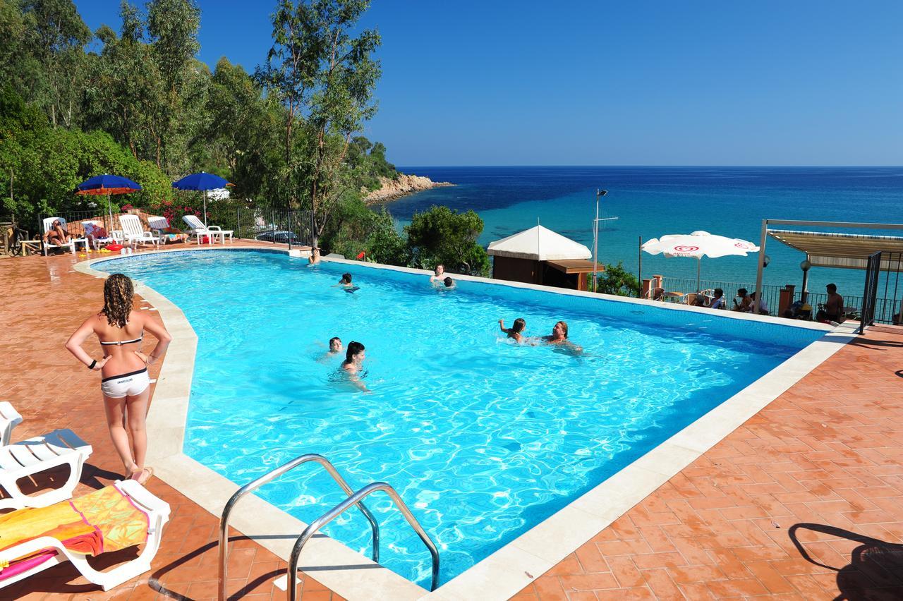 Camping Telis Ξενοδοχείο Àrbatax Εξωτερικό φωτογραφία
